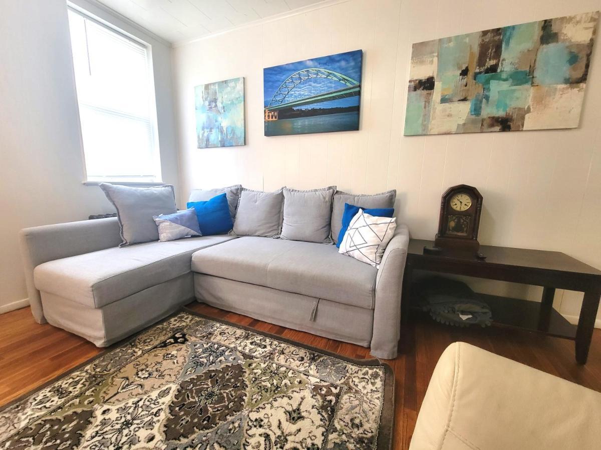 Urban Oasis - 3Br 2Ba - City View- Private Parking 匹兹堡 外观 照片